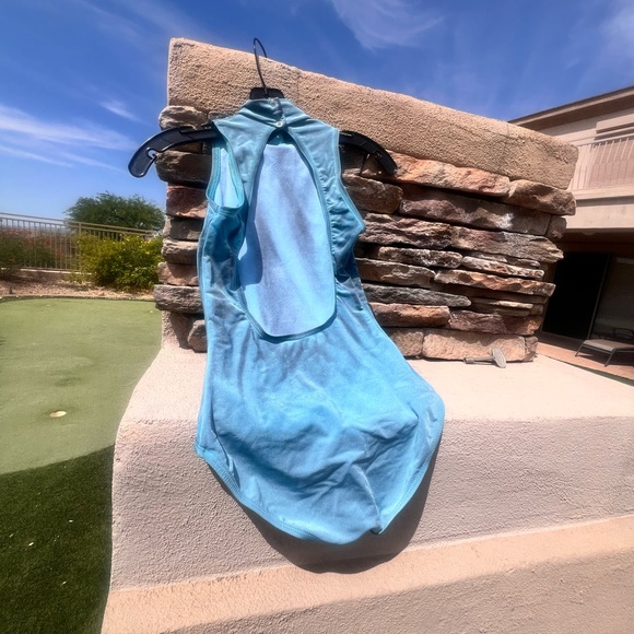 Blue dance mock turtleneck water color leotard women’s size small - Picture 15 of 17